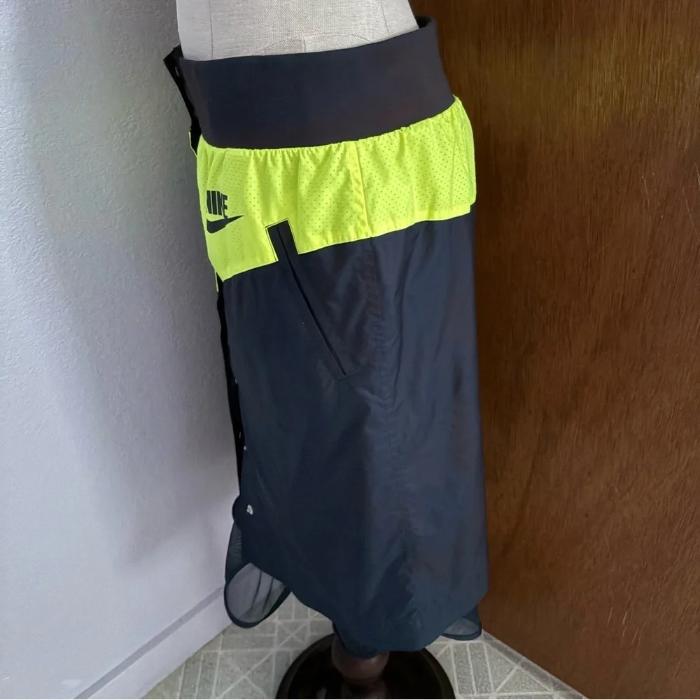 NIKE x SACAI sz L Windrunner Skirt Navy Blue Green Volt #717221 Nikelab